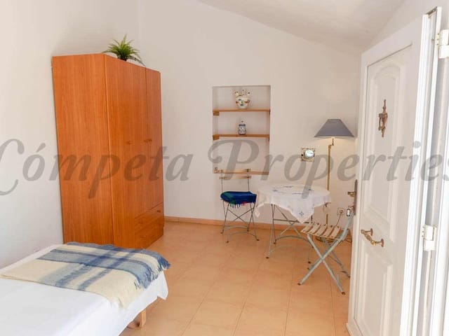 Image No.19-5 Bed Villa for sale