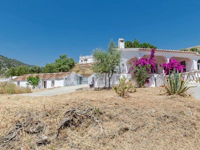 Image No.2-5 Bed Villa for sale