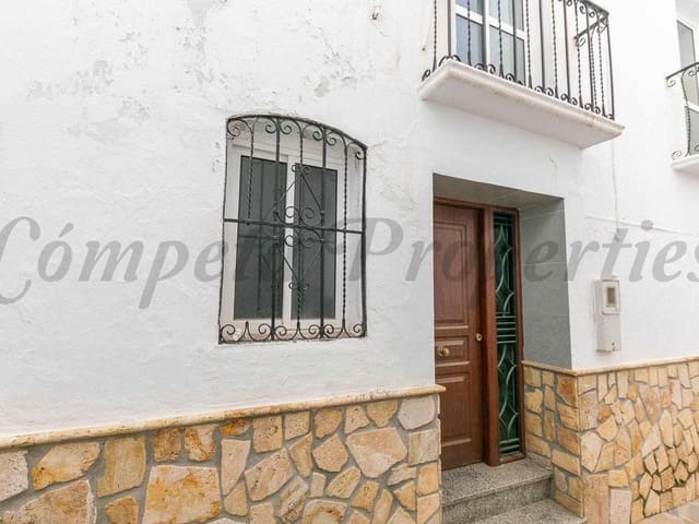 Image No.1-4 Bed Townhouse for sale