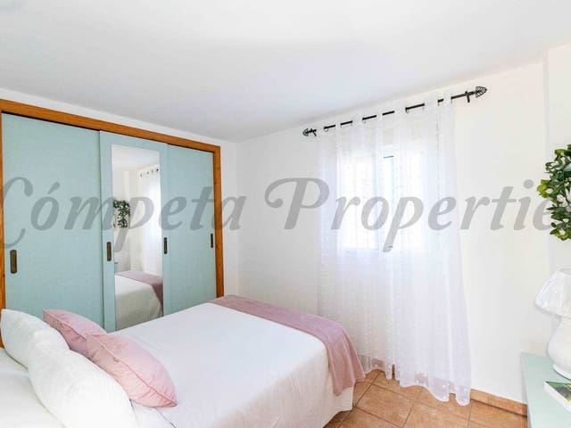 Image No.6-4 Bed Villa for sale