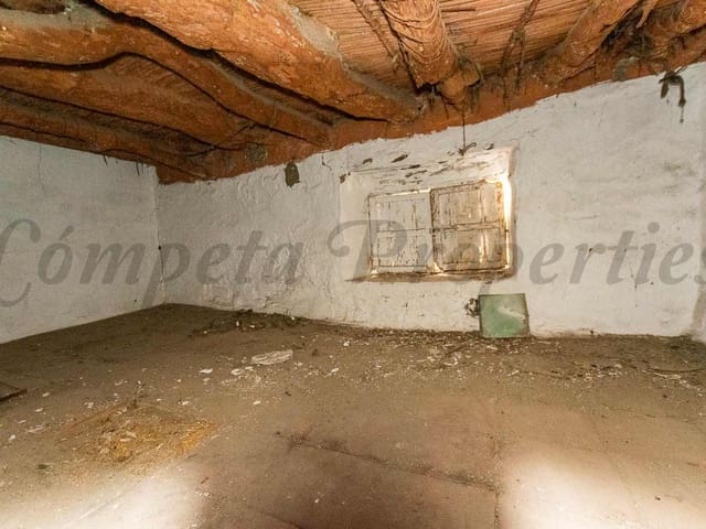 Image No.8-1 Bed Townhouse for sale