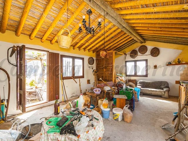 Image No.6-2 Bed Finca for sale