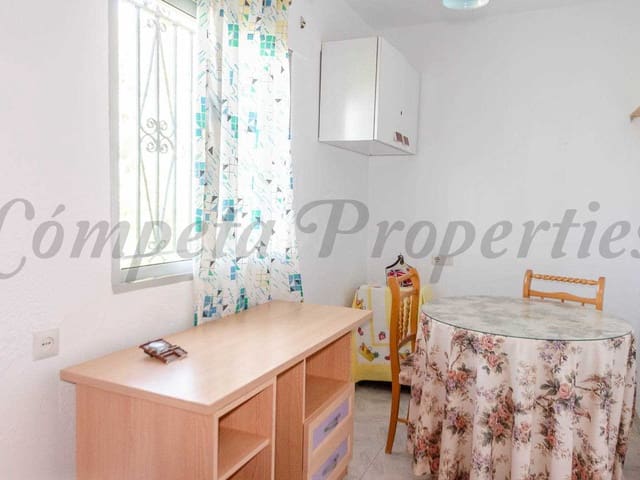 Image No.10-5 Bed Villa for sale