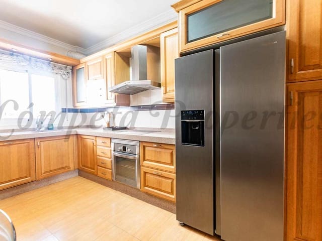 Image No.9-3 Bed Apartment for sale