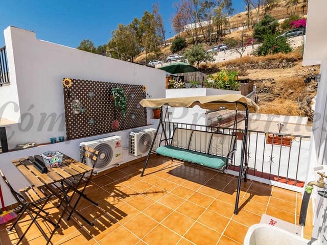 Image No.16-2 Bed Townhouse for sale