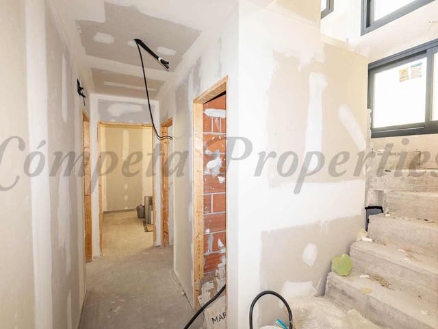 Image No.11-4 Bed Villa for sale