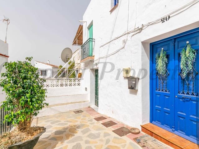 Image No.1-3 Bed Townhouse for sale