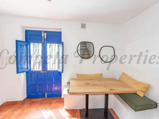 Image No.11-3 Bed Townhouse for sale