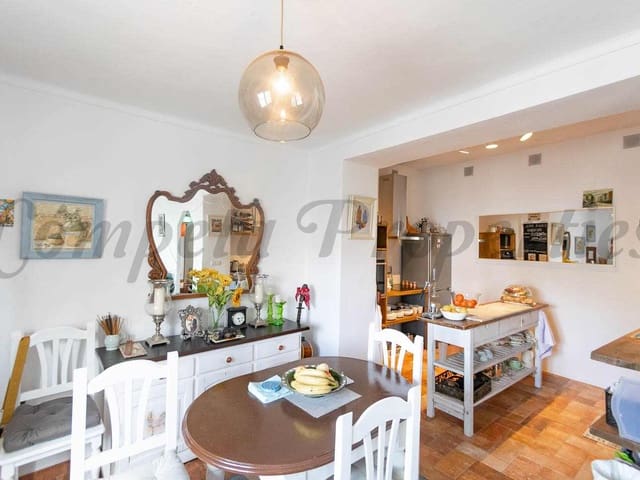 Image No.6-2 Bed Townhouse for sale