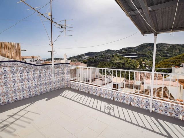 Image No.2-3 Bed Townhouse for sale