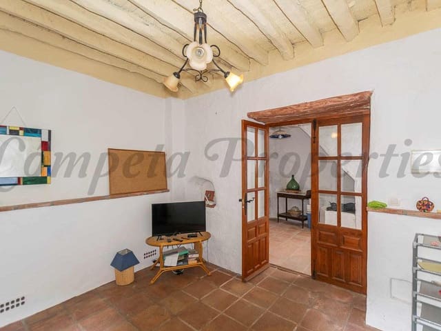 Image No.8-4 Bed Townhouse for sale