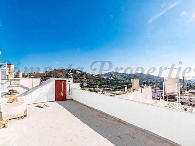 Image No.3-3 Bed Townhouse for sale