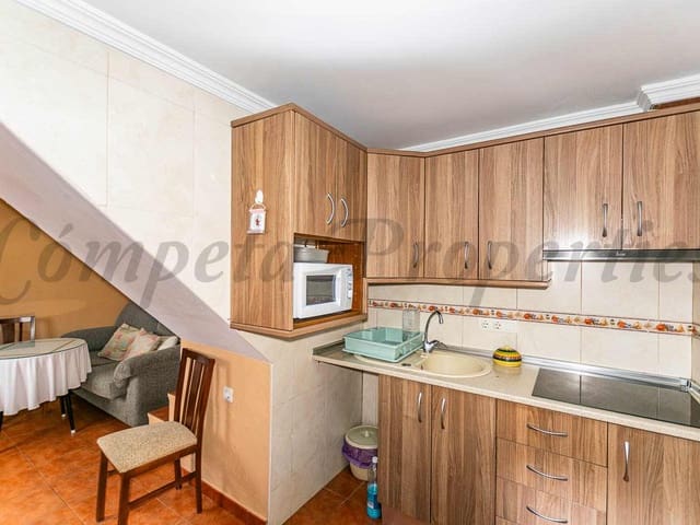 Image No.6-3 Bed Townhouse for sale