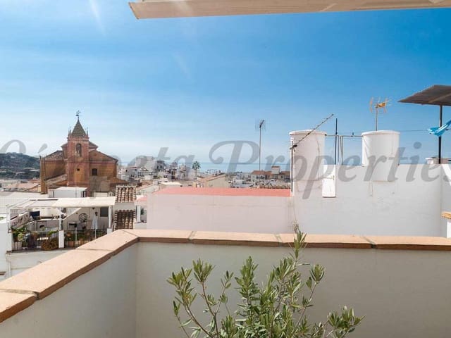 Image No.24-2 Bed Townhouse for sale