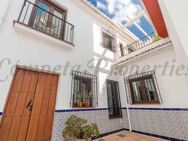 Image No.5-2 Bed Townhouse for sale