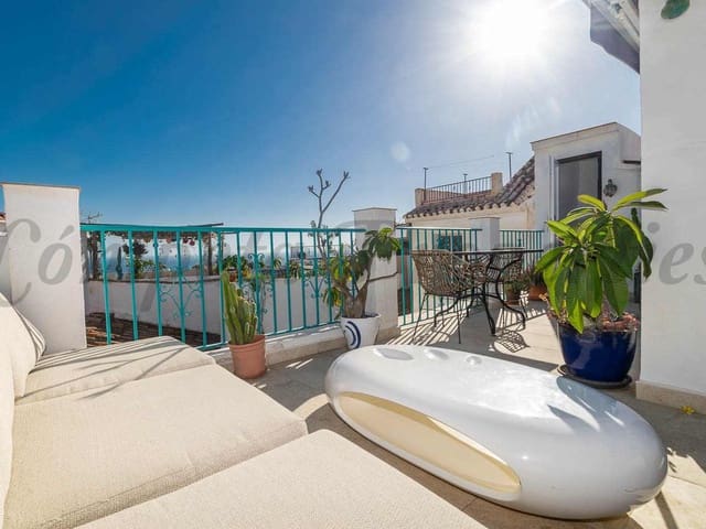 Image No.23-2 Bed Townhouse for sale