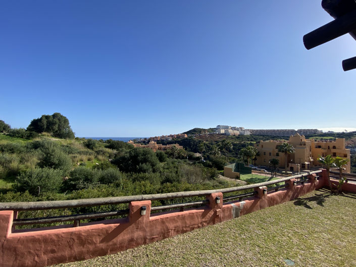 Image No.17-3 Bed Property for sale