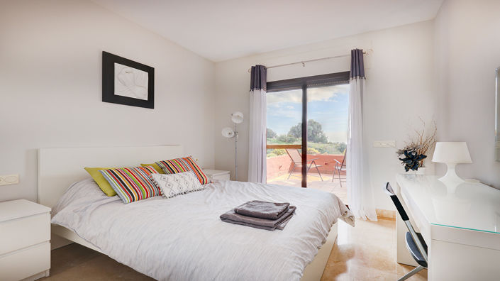 Image No.7-3 Bed Property for sale