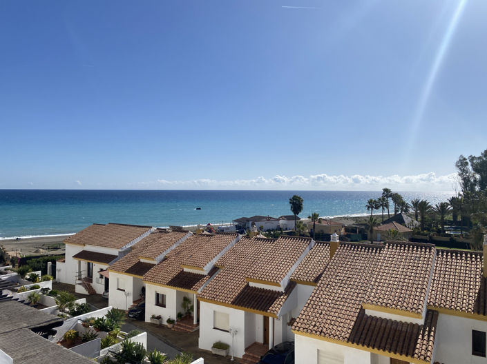 Image No.15-4 Bed Townhouse for sale