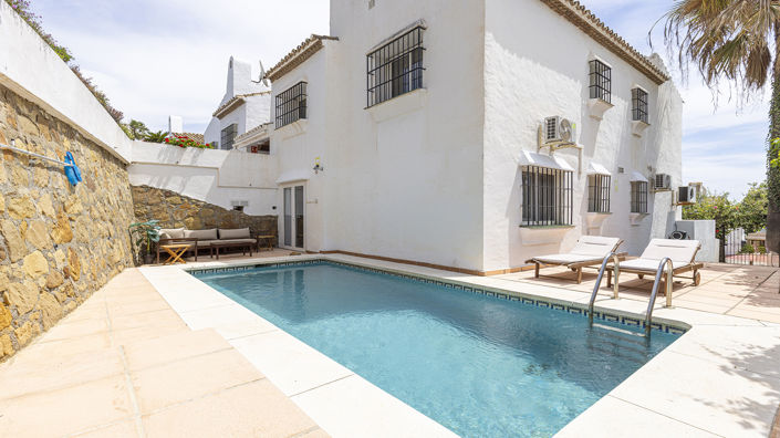 Image No.1-2 Bed Property for sale