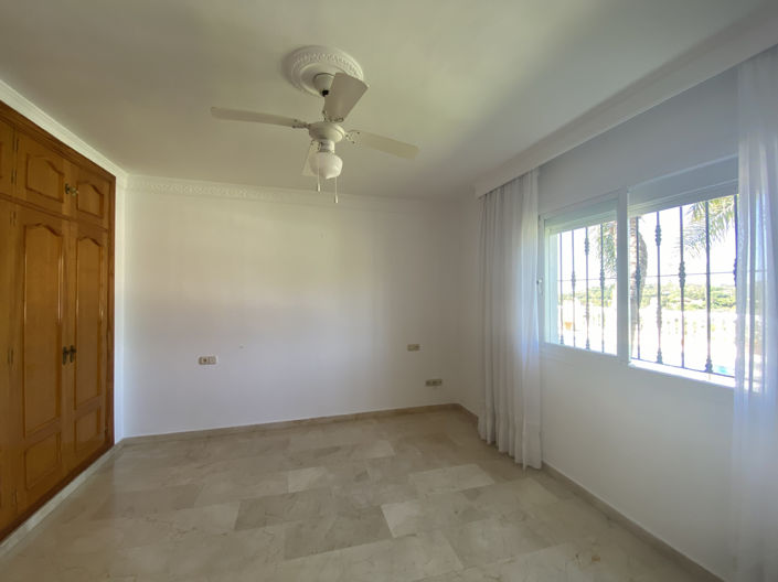 Image No.11-3 Bed Finca for sale