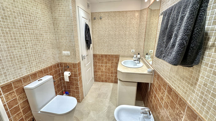 Image No.15-2 Bed Apartment for sale