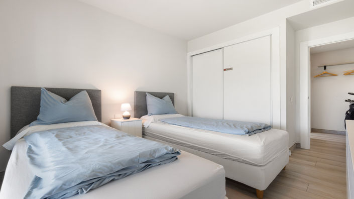 Image No.12-2 Bed Apartment for sale