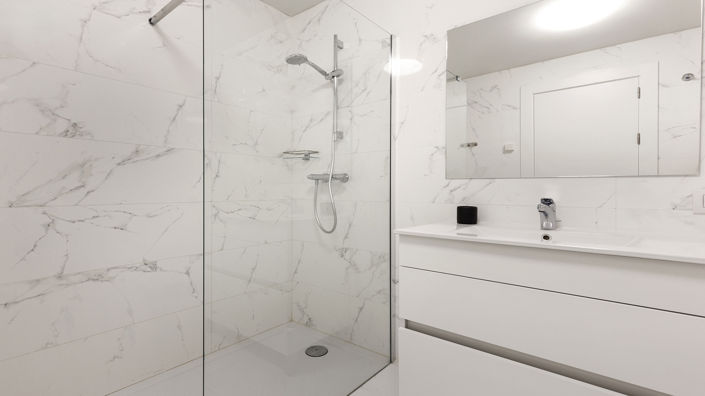 Image No.13-2 Bed Apartment for sale