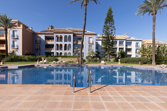 Image No.19-3 Bed Property for sale