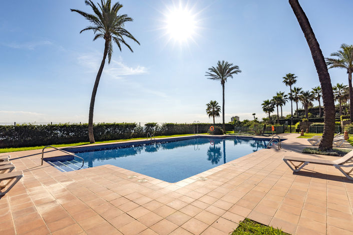 Image No.23-3 Bed Property for sale