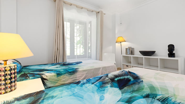 Image No.15-3 Bed Property for sale