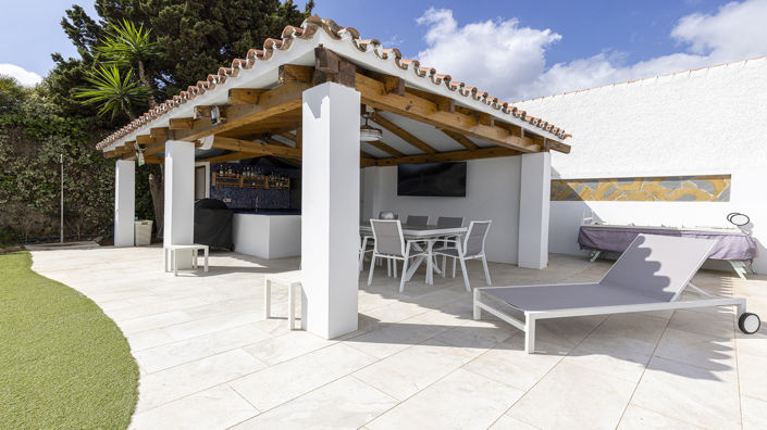 Image No.12-4 Bed Bungalow for sale