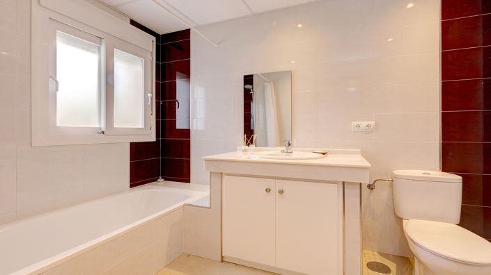 Image No.24-4 Bed Villa for sale