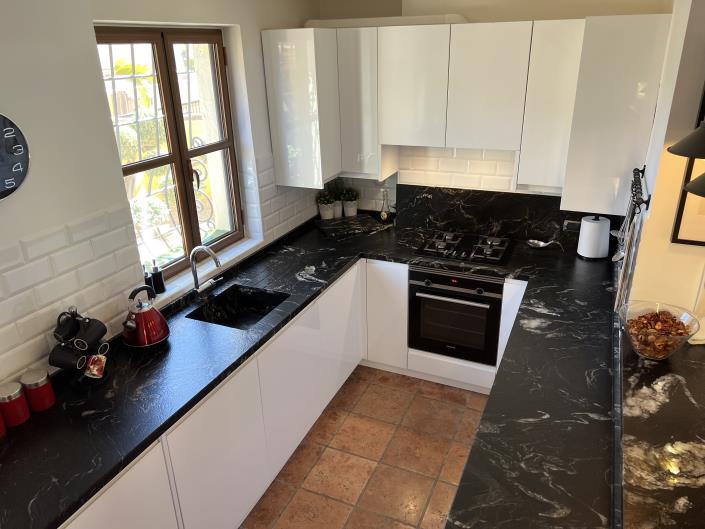 Image No.9-3 Bed House/Villa for sale