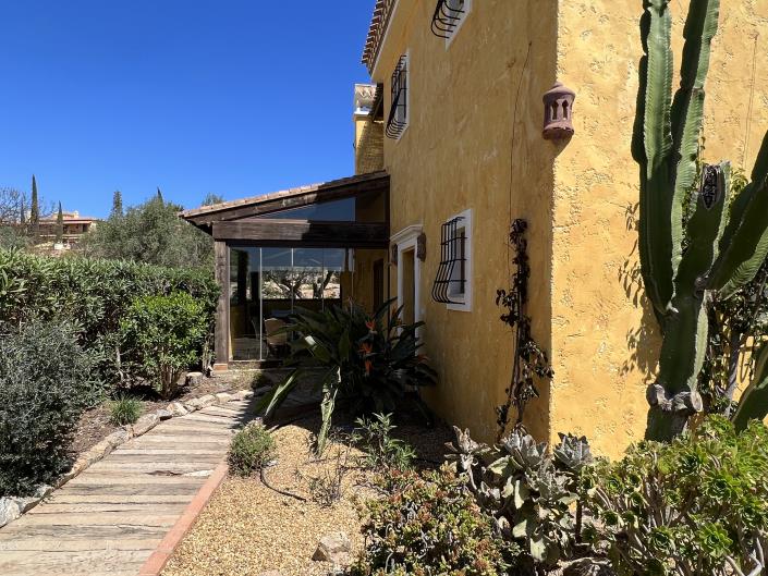 Image No.25-4 Bed House/Villa for sale