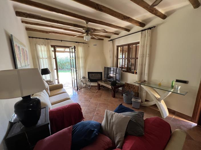 Image No.2-3 Bed Villa / Detached for sale