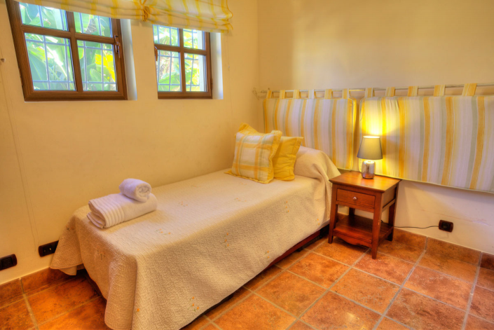 Image No.6-4 Bed Villa / Detached for sale