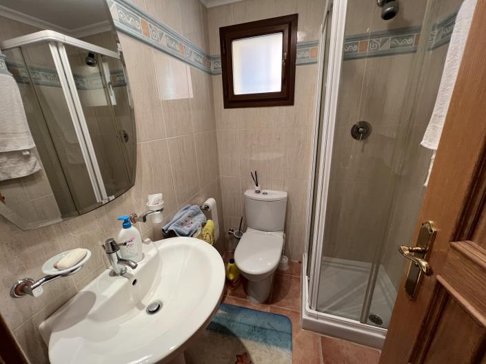 Image No.11-2 Bed Apartment for sale