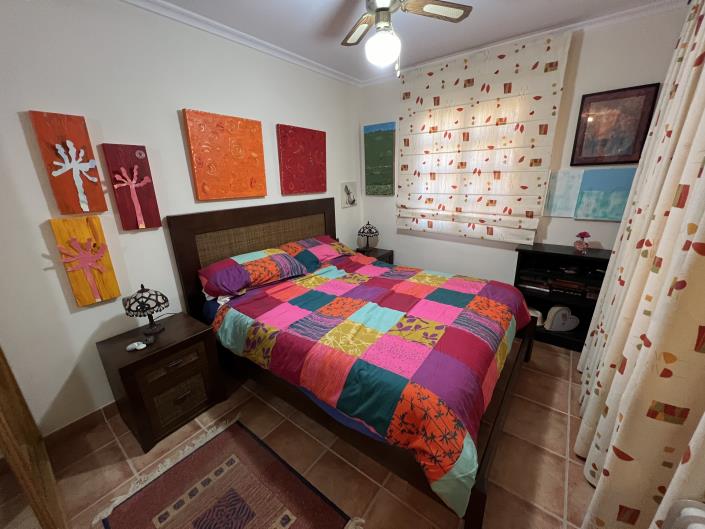 Image No.8-2 Bed Apartment for sale