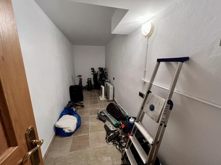 Image No.31-6 Bed Villa for sale