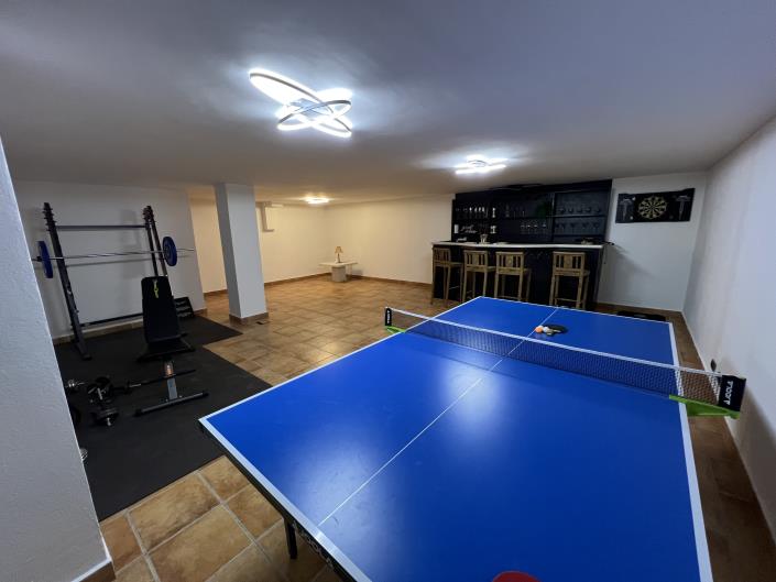 Image No.9-4 Bed Villa for sale