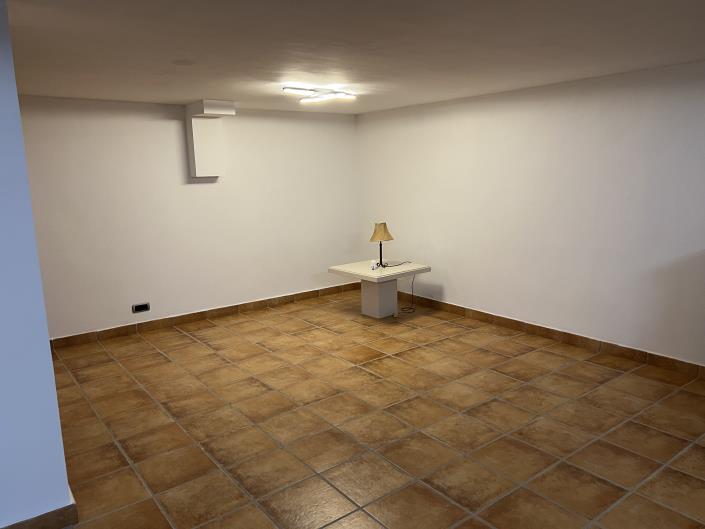 Image No.10-4 Bed Villa for sale