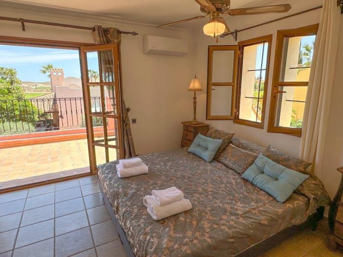 Image No.16-4 Bed Villa for sale