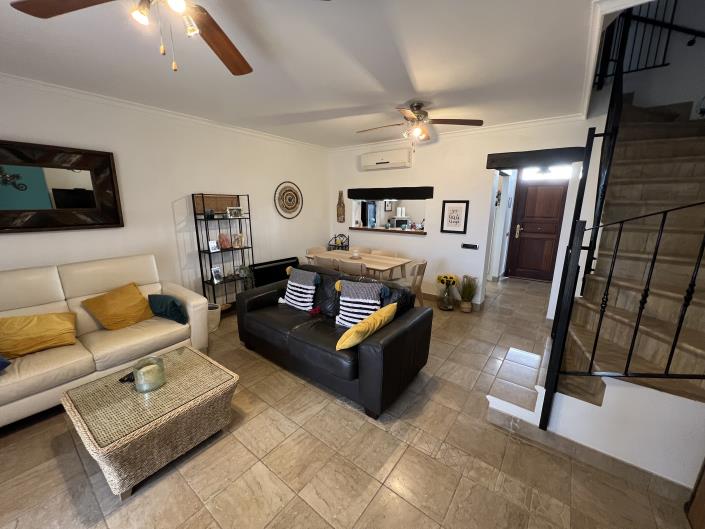 Image No.5-3 Bed Townhouse for sale