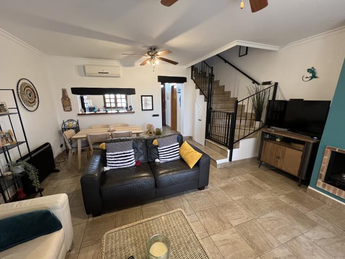 Image No.4-3 Bed Townhouse for sale