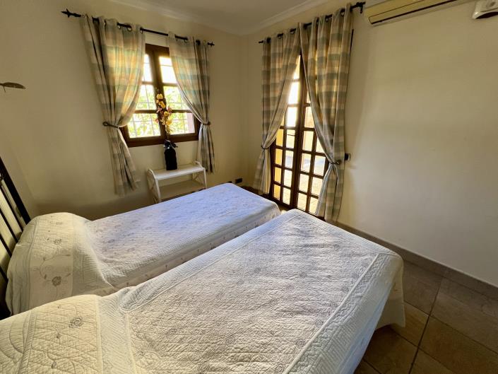 Image No.10-2 Bed Apartment for sale