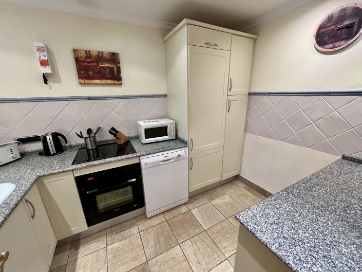 Image No.19-2 Bed Apartment for sale