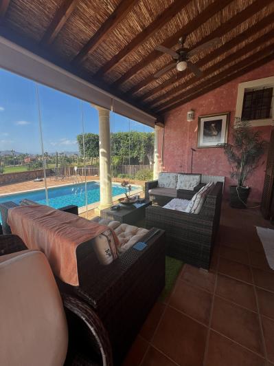 Image No.10-4 Bed Villa / Detached for sale