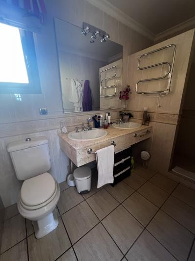 Image No.31-4 Bed Villa / Detached for sale