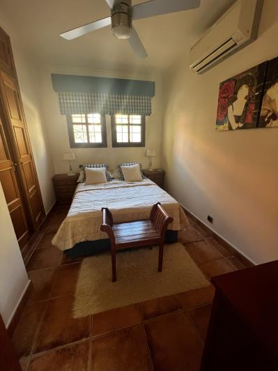 Image No.35-4 Bed Villa / Detached for sale